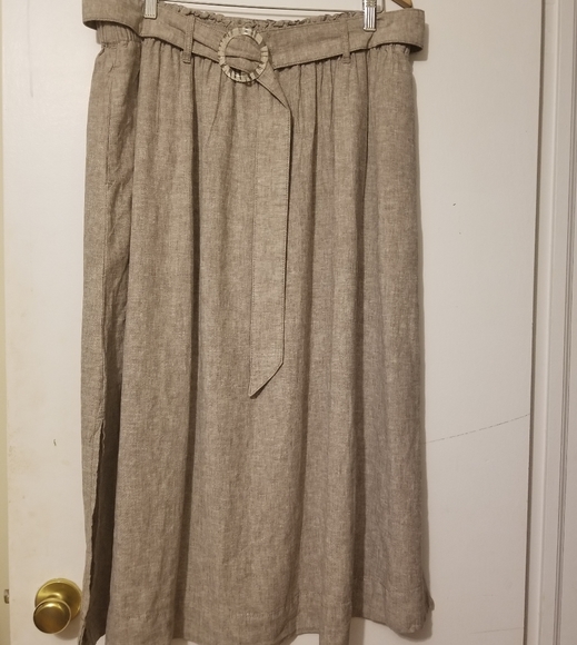 Additionelle Dresses & Skirts - SIZE 18 LINEN SKIRT